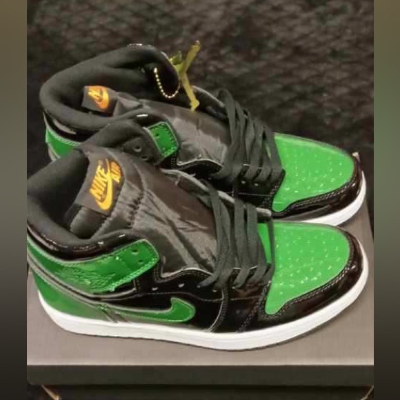 Jordan 1 - Picture 2 of 3